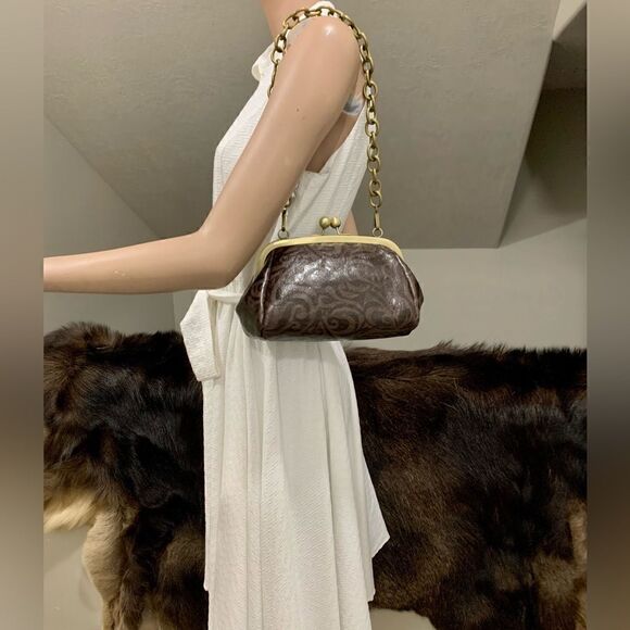 Handmade Genuine Leather Floral Embossed Clutch/Shoulder Bag/Crossbody - Picture 2 of 14